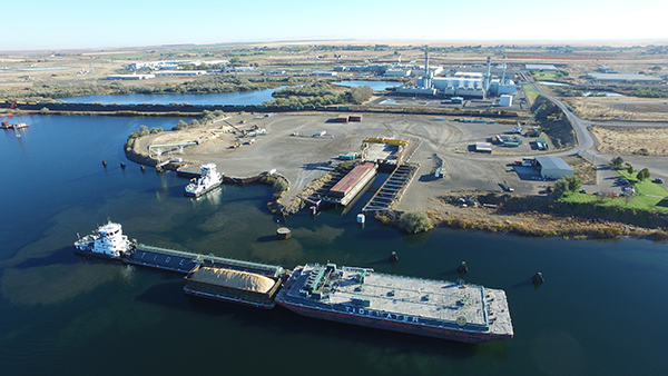 Terminal 3 at the Port of Morrow with the Union Pacific mainline in the background.